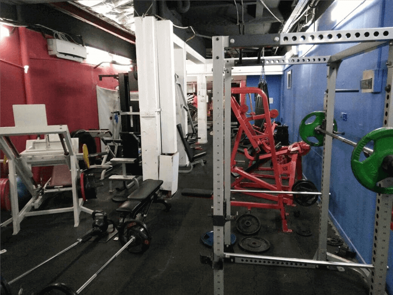 (Expired)Gym For Sale Available Immediately. This Includes All The Assets Inside The Gym