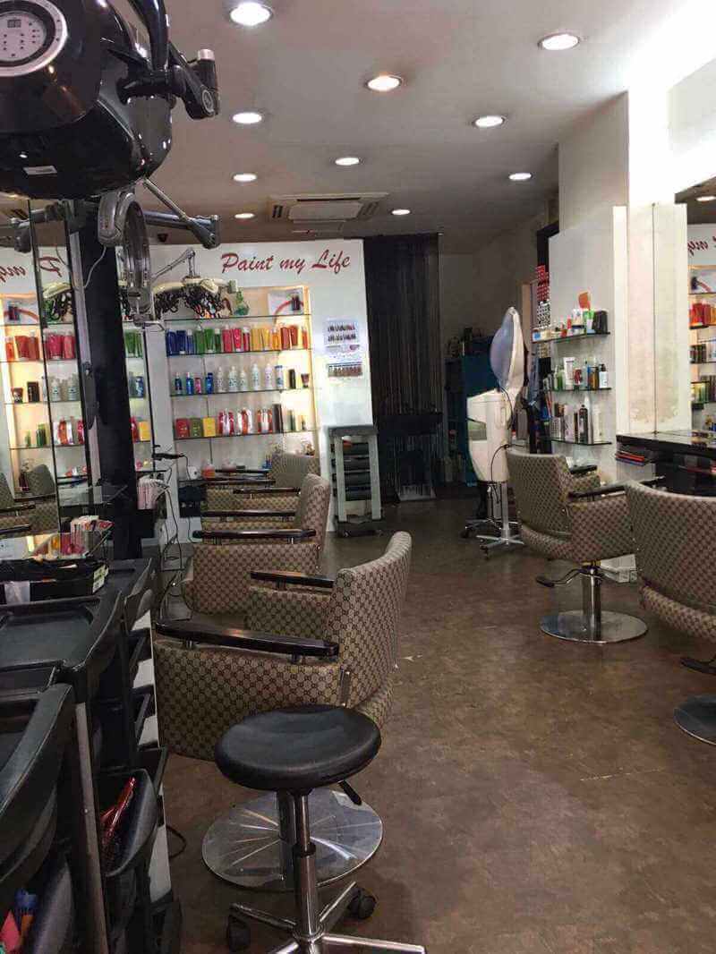 (Expired)Saloon With Good Human Traffic For Take Over In Tampines