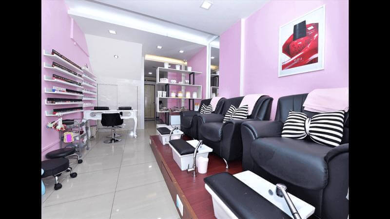 (Expired)Manicure & Eyelash Shop For Takeover @ $8800 Only