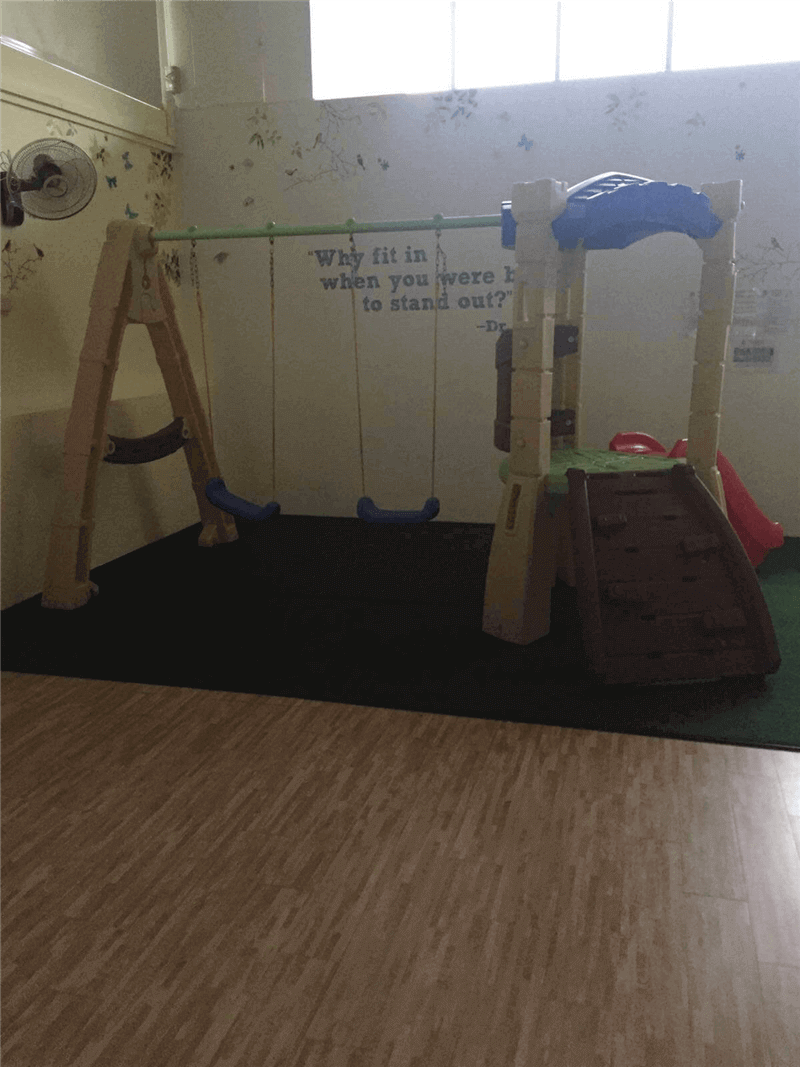 (Expired)Childcare Biz Premise For Takeover In Pasir Ris HDB Mall In A Cluster