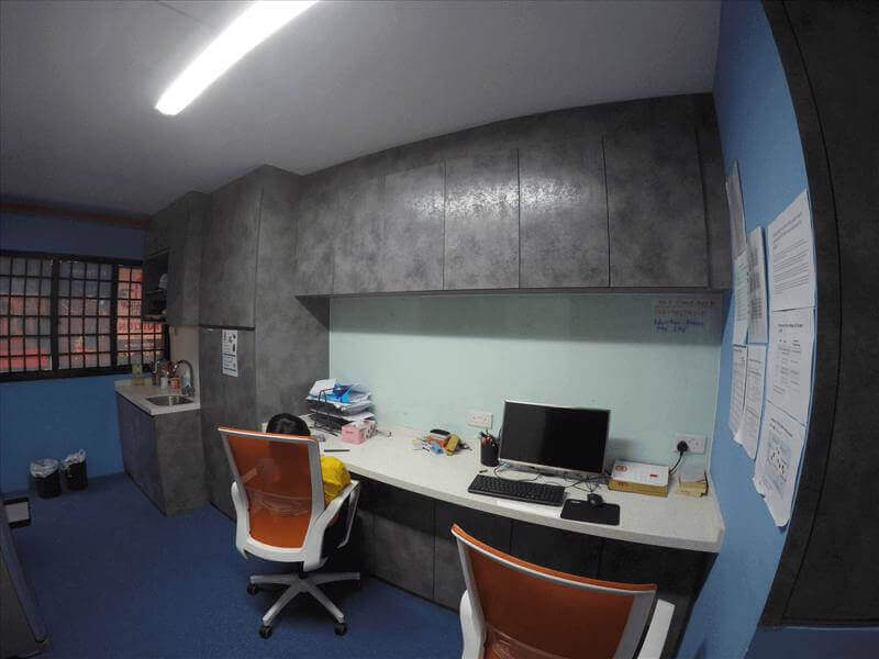 (Sold) Cheap Rental: Renovated & Near MRT Tuition Centre For Takeover