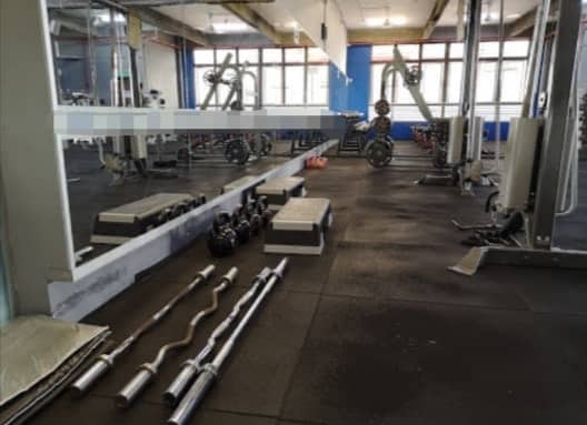 健身房设备顶让