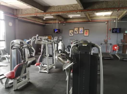 健身房设备顶让