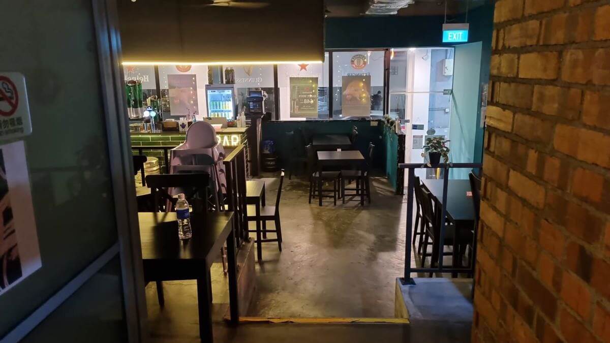 (Expired)Prime Location Bistro @ For Low Take Over Fee !