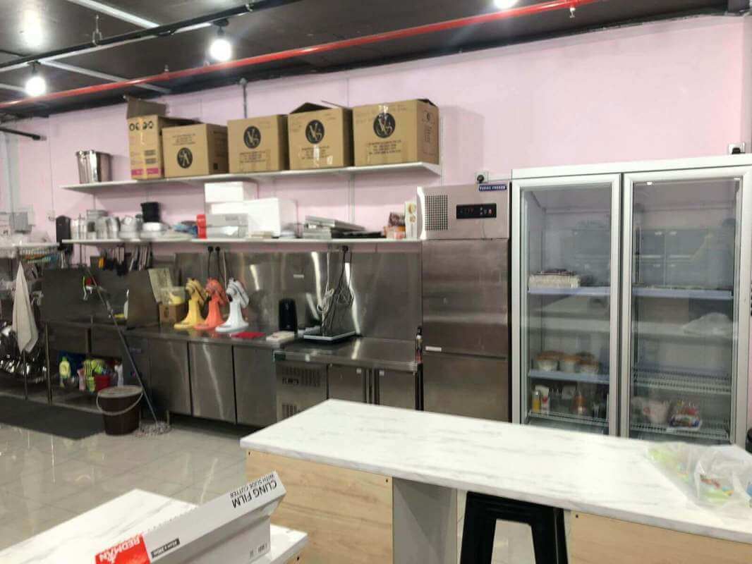 (Expired)Selling Fully Equipped Bakery, Big Enough To Conduct Baking Class As Well. Cheap Rental