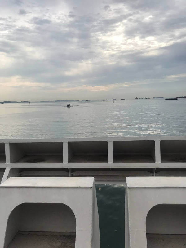 (Expired)Rare And Great Opportunity! Restaurant On The Sea In Batam For Rent!