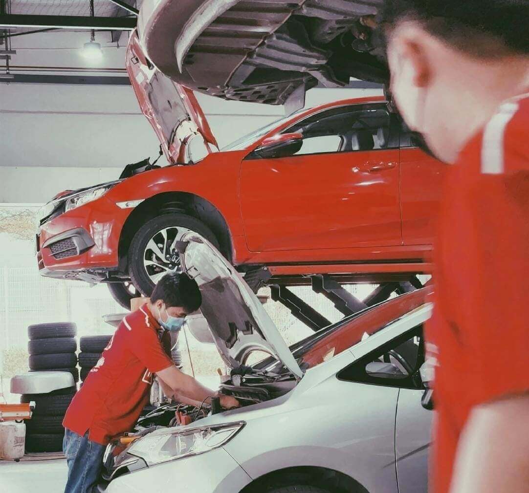 Your Neighborhood Franchise for Expert Car Care: You Own, We Manage