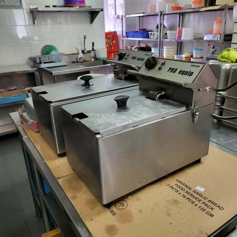 (Expired)Current HDB Family Restaurant Available For Low Takeover Fee