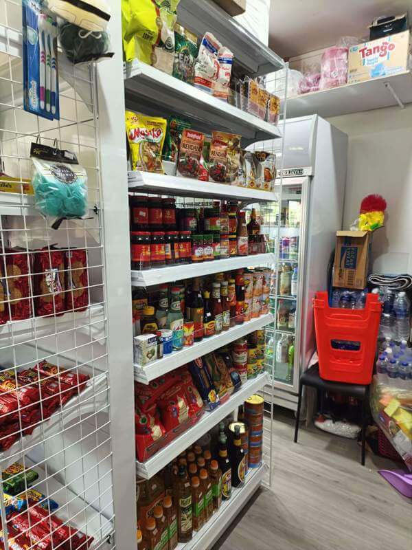 (On Hold)Condo Mini Mart To Take Over