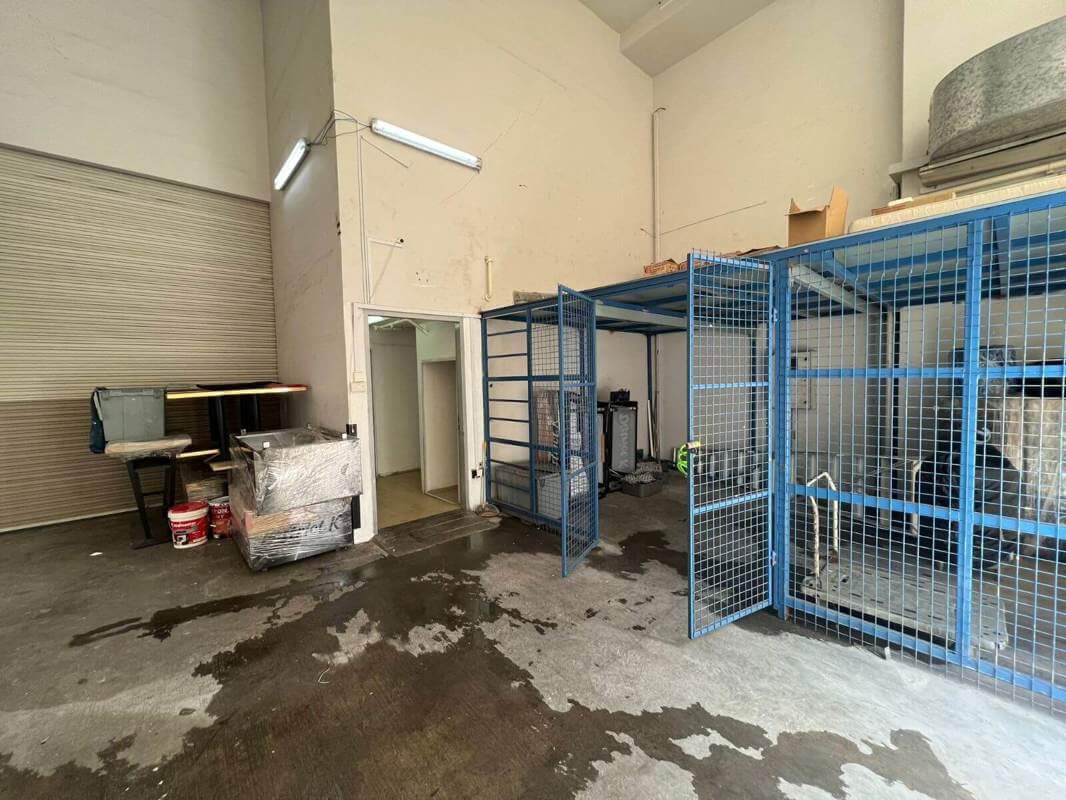 (Expired)Central Kitchen With Equipment, Company And License (Able To Move In And Operate Immediately)