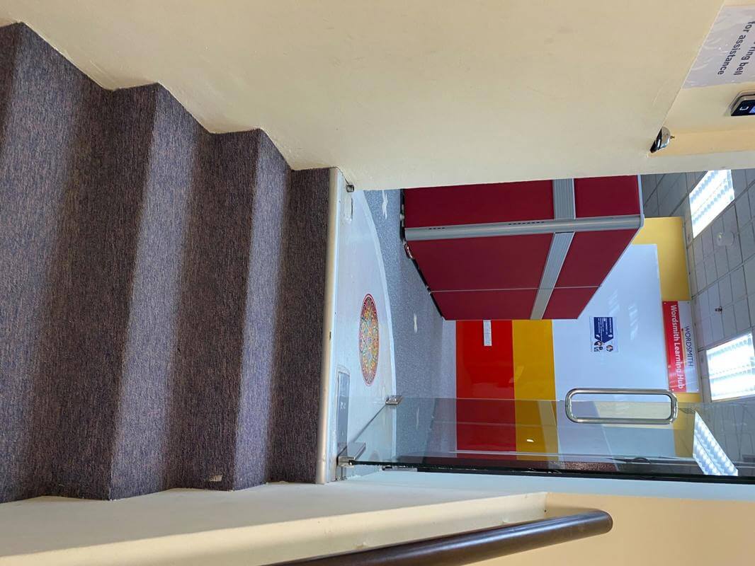 (Expired)LOOKING FOR TUITIION CENTRE PARTNER TO SHARE SPACE AT SHOPPING MALLS AT PURPLE LINE