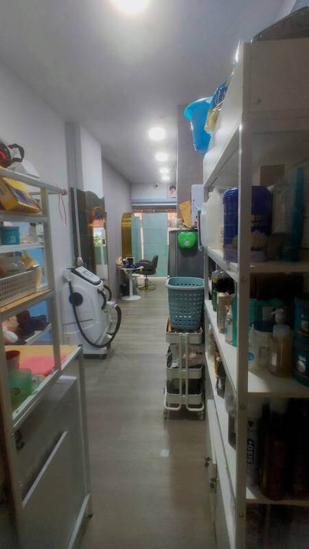 (Expired)271 Bukit Batok East Ave 4 Bustling Neighbourhood, Beauty & Hair Salon For Takeover