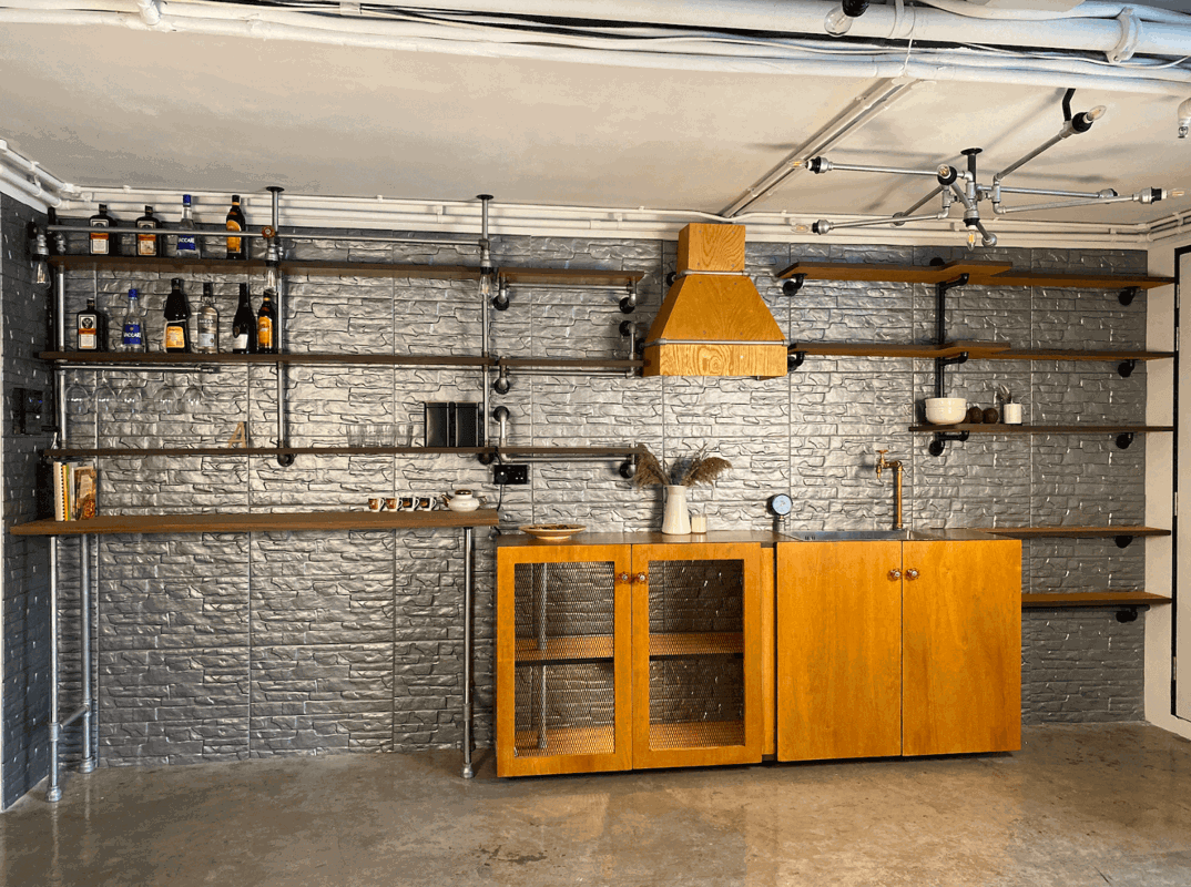 (Expired)Custom Made Industrial Furniture Maker - Only Brand With Our Niche