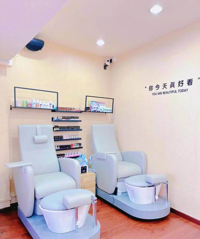 (Expired)Beauty And Nail Salon Takeover