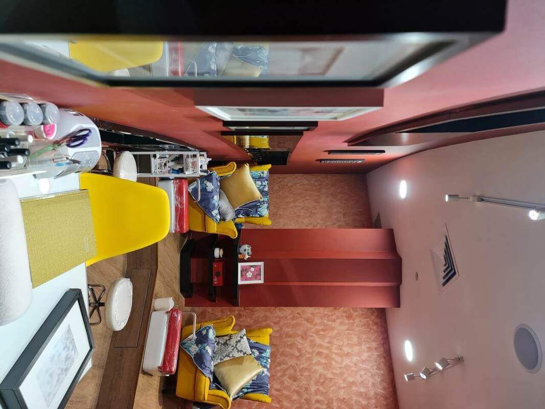 (Expired)Takeover Nicely Renovated Beauty Salon Only