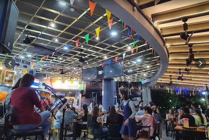 Foodcourt / Coffeeshop / Canteen Food Stalls For Rent