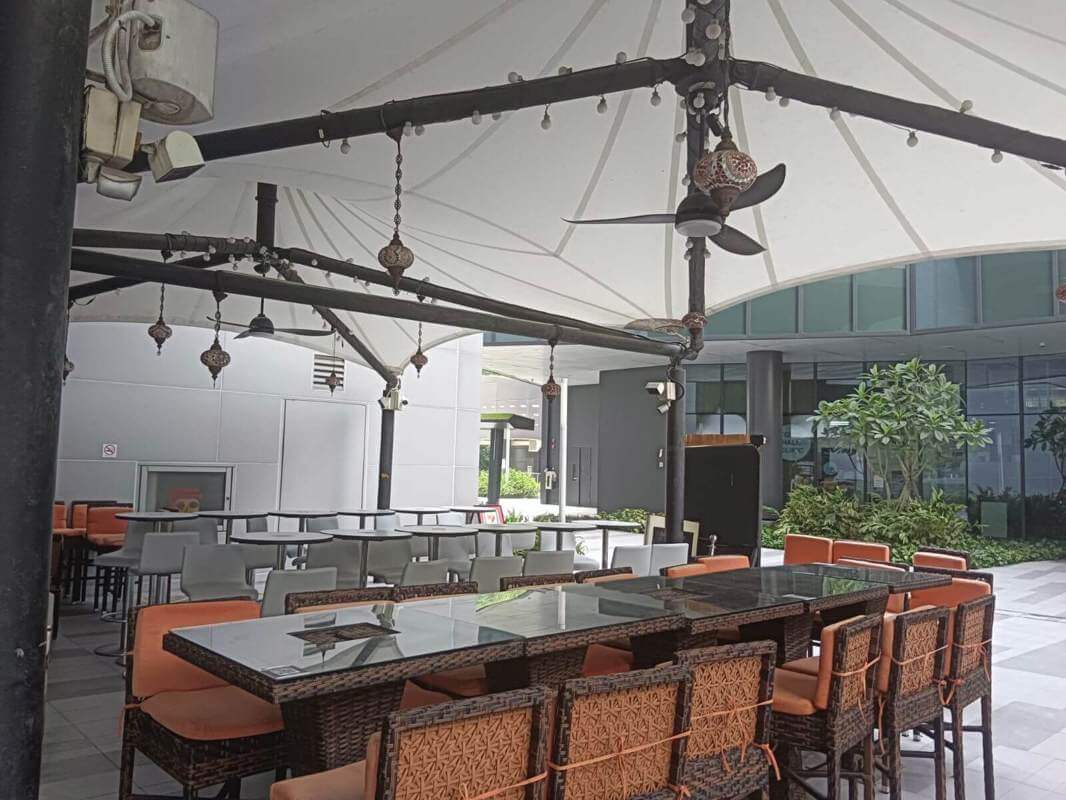 (Expired)Favorite & Running Fusion Restaurant (Western + Indian) In High-Profile Office Building!