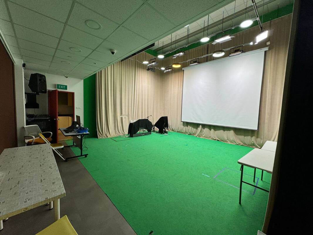 (On Hold)Singapore Broadcast, Photograph Studio For Sales