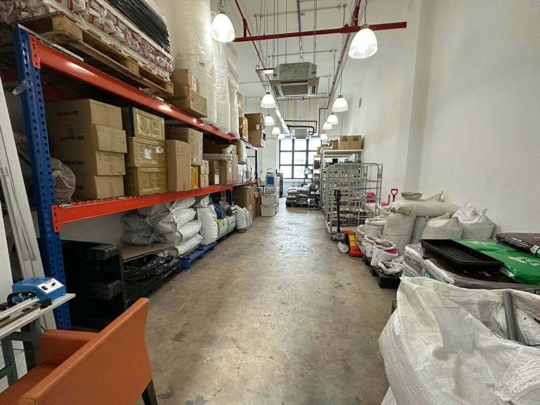 (On Hold)Gardening Brand For Sale (E-Commerce, B2b Partnerships & Warehouse)