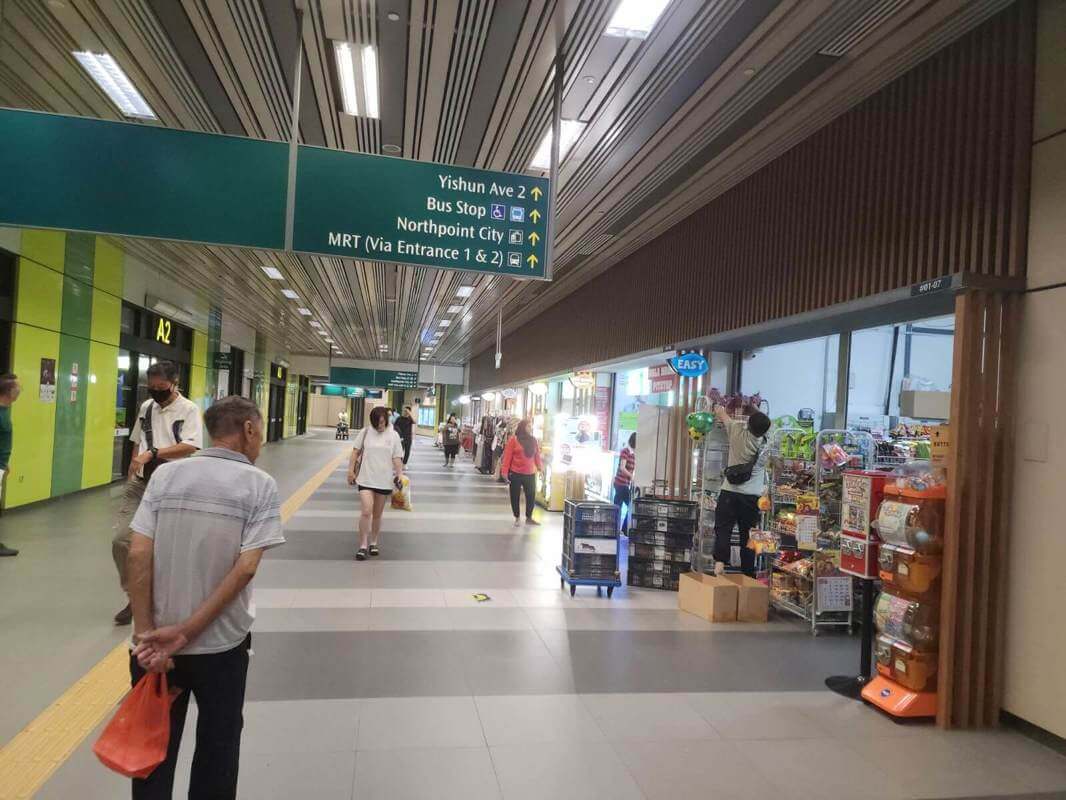 (Expired)Heavy Footfall Mobile Phone Shop In Bus Interchange For Sale/Novation