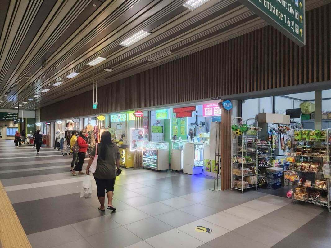 (Expired)Heavy Footfall Mobile Phone Shop In Bus Interchange For Sale/Novation