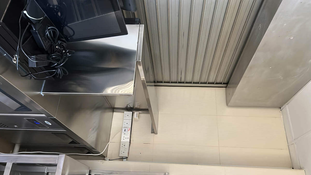 (On Hold)Fully Fitted Food And Beverage Eatery