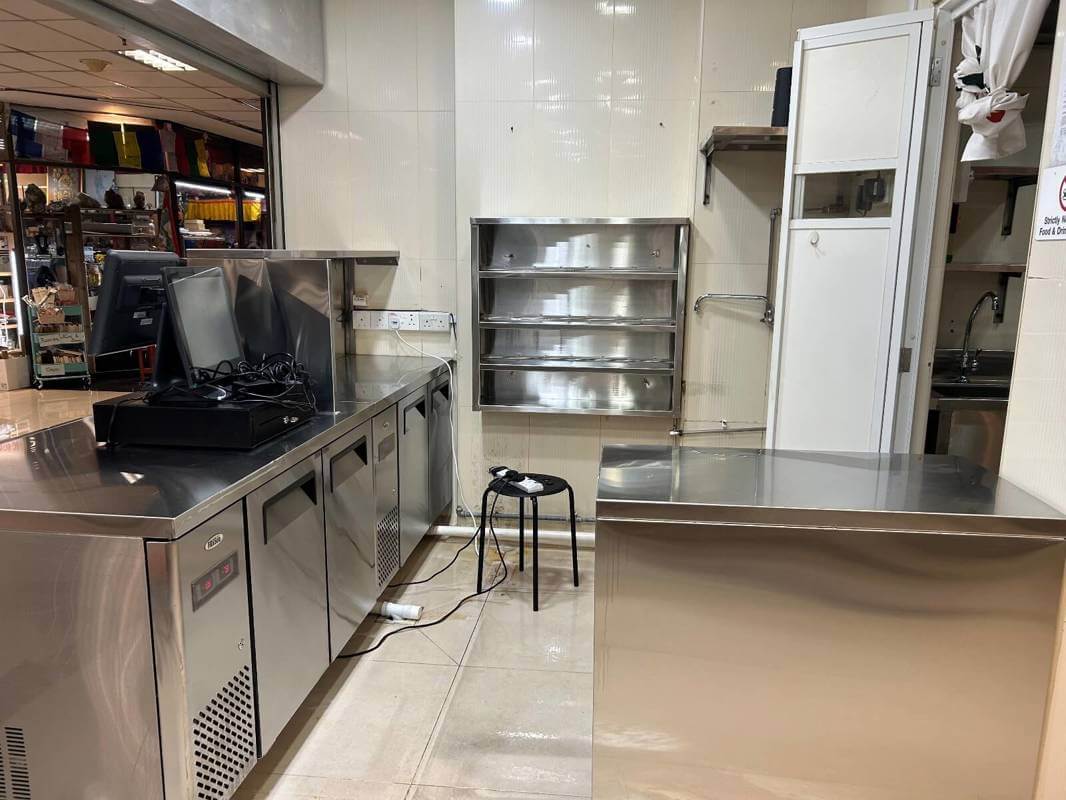 (On Hold)Fully Fitted Food And Beverage Eatery