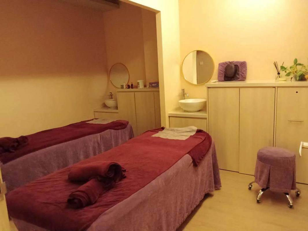 (Expired)High-End Spa And Beauty Salons Renovation And Fixtures & Fittings For Sale