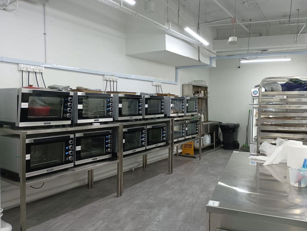 (Expired)Fully Equipped Baking School For Takeover ( Partial / Full )