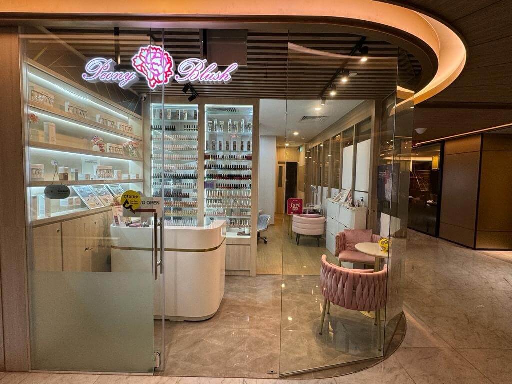 (Expired)11 Years Running Orchard Area Beauty Salon For Take Over/ Share Equity/ Active Partnership