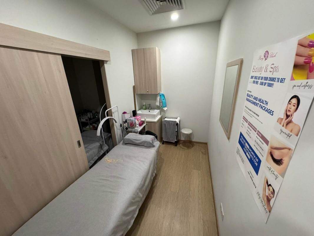 (Expired)11 Years Running Orchard Area Beauty Salon For Take Over/ Share Equity/ Active Partnership