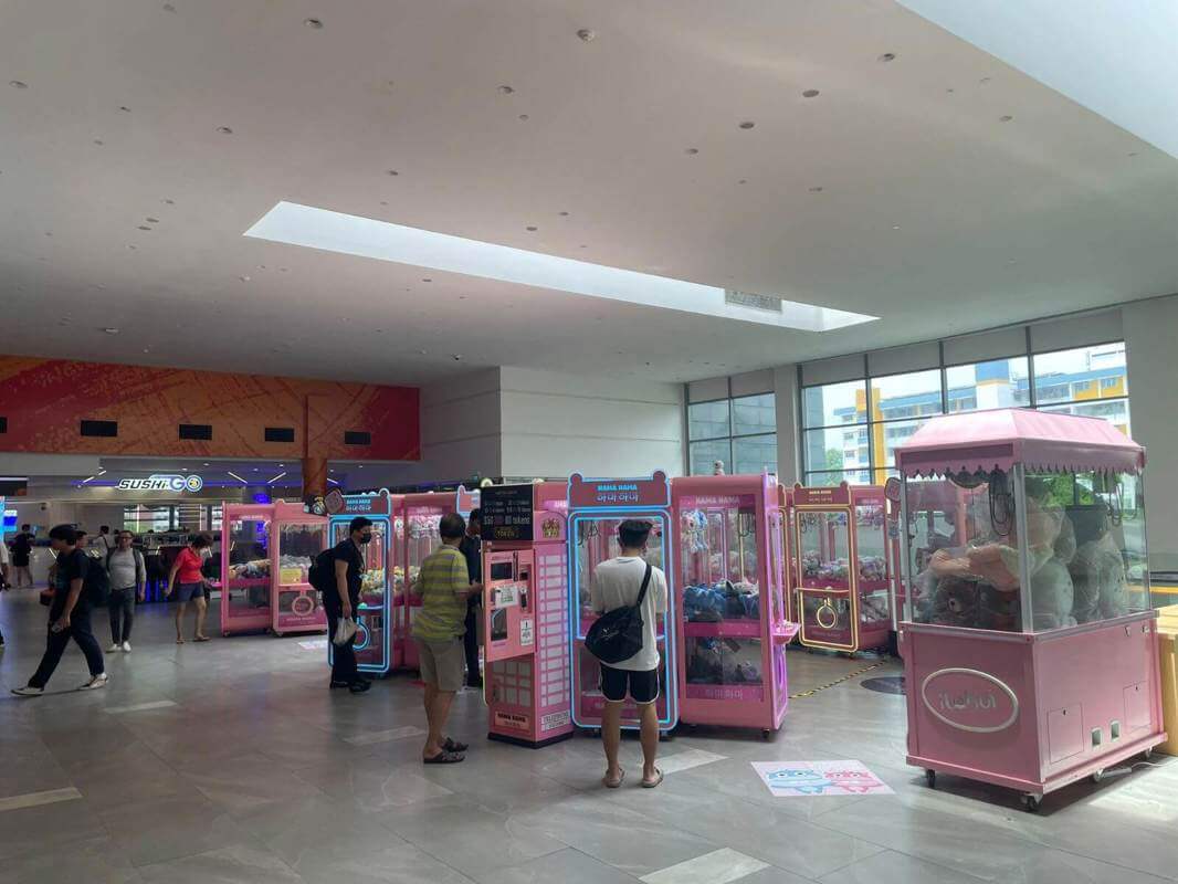 (On Hold)Claw Machines, 3 Locations In Malls, Specialised in events, 300 Machines, Low Or No Inventory