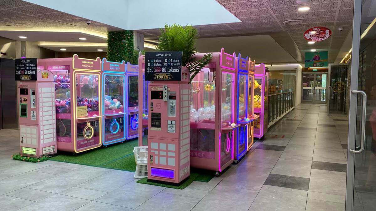 (On Hold)Claw Machines, 3 Locations In Malls, Specialised in events, 300 Machines, Low Or No Inventory