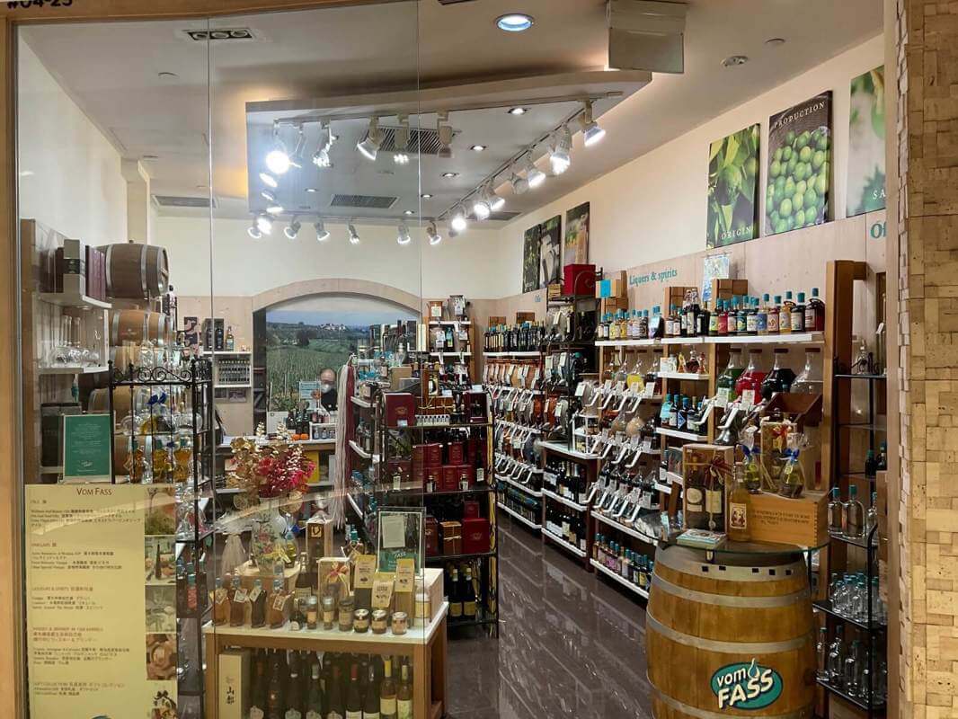 (Expired)Seize The Opportunity: Takeover An Established Retail Franchise Concept At Ion Orchard