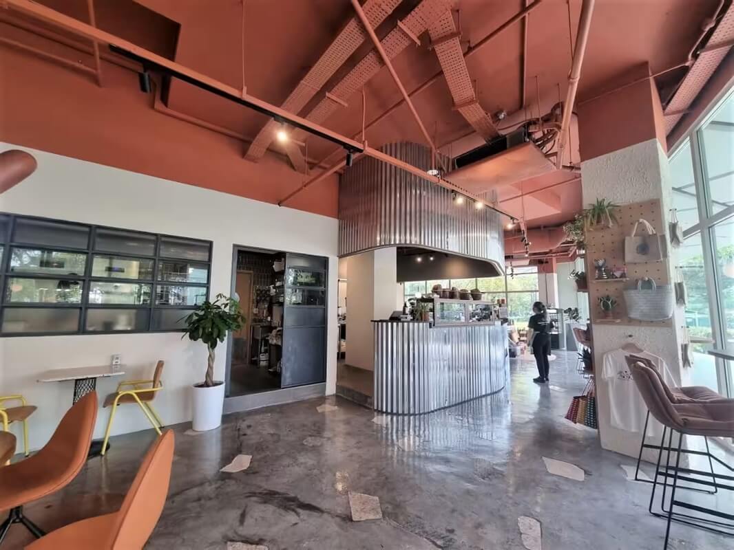 (Expired)Full Cafe/Restaurant With Ora In City Fringe For Low Takeover