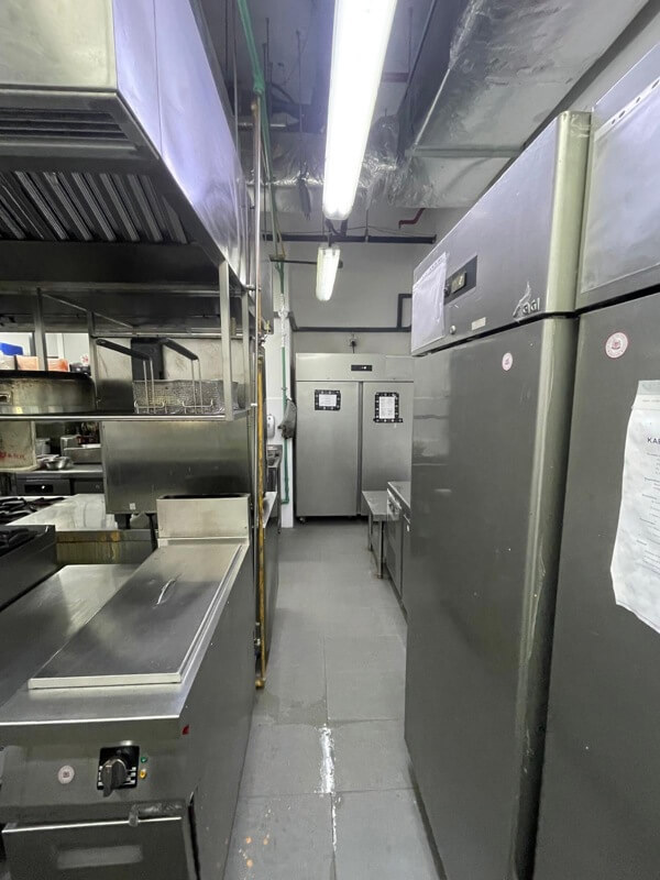 (Expired)Full Cafe/Restaurant With Ora In City Fringe For Low Takeover