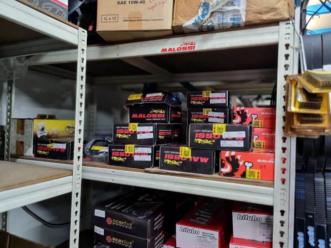 (Expired)Takeover Motorcycle/ Maxi-Scooters Workshop In The West