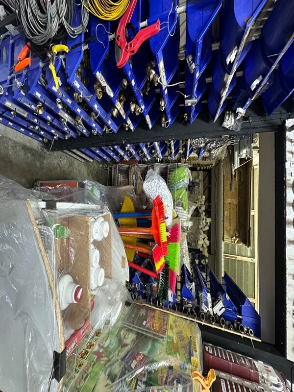 (Expired)Hardware Store For Takeover!