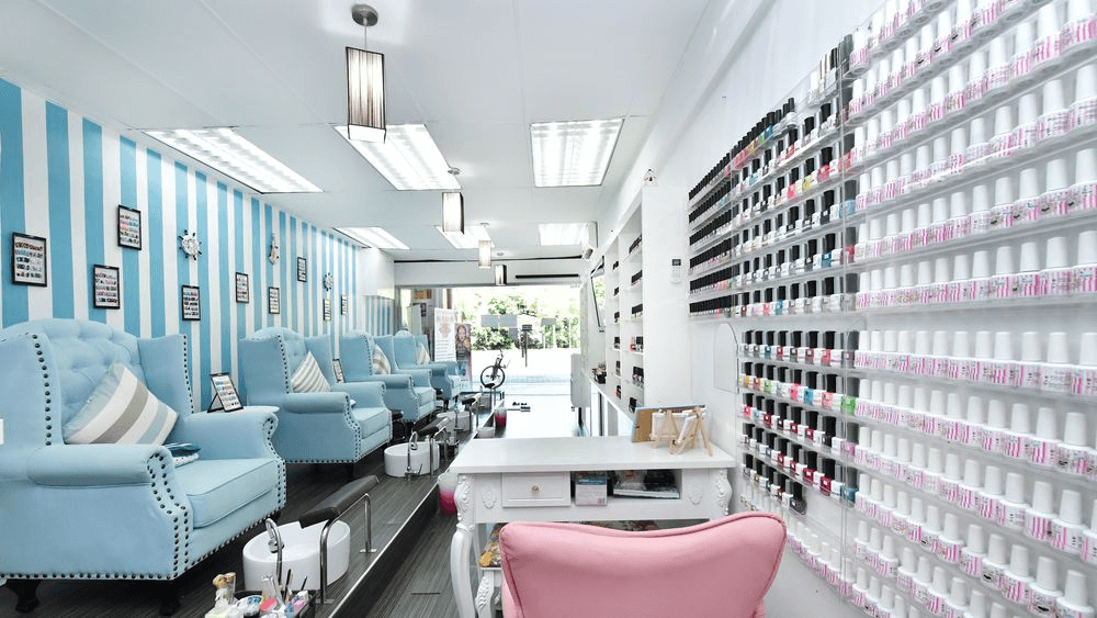 (Sold) Profitable Beauty & Nail Salon For Sale At Prime Location At Sengkang