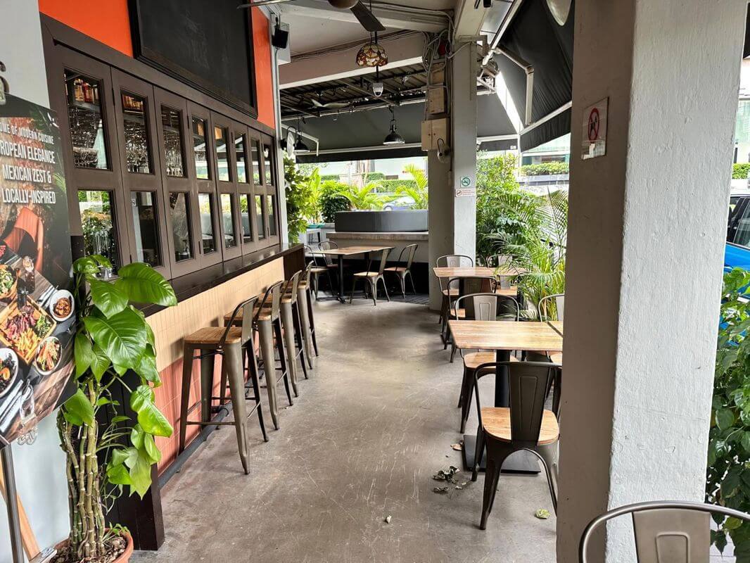 (Expired)Fully Fitted Modern Fusion F&B For Takeover In River Valley / 位于里峇峇利现代融合餐厅转让