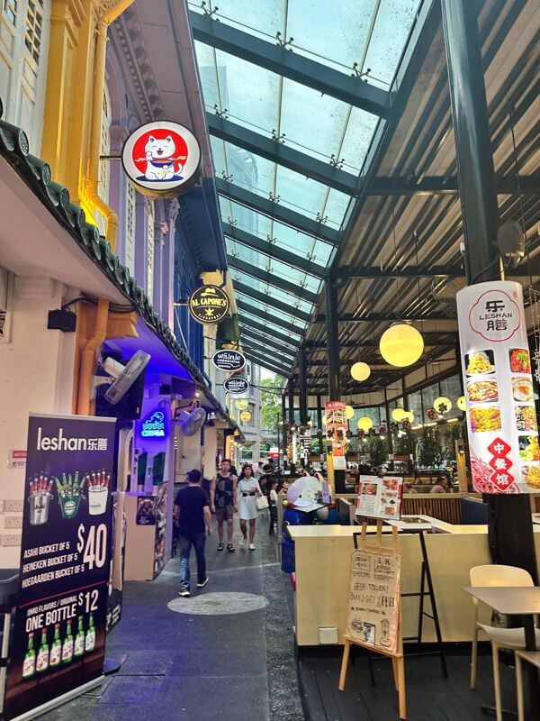 (Expired)Restaurant For Rent In Most Happening F&B Venue Along Orchard Road / 餐厅出租位于乌节路,火热热门地段!