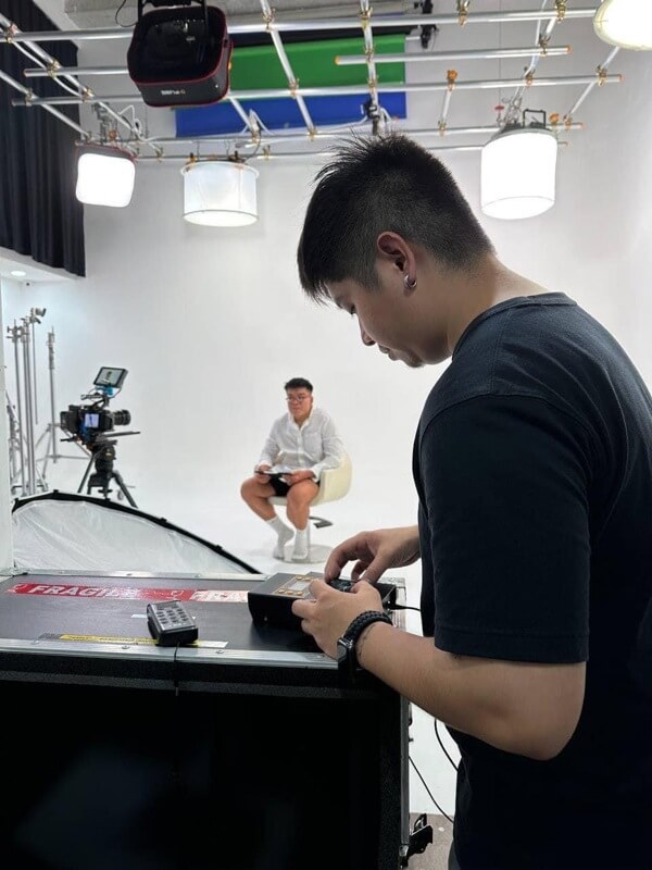 (Expired)Photography / Videography Studio Rental For Sale