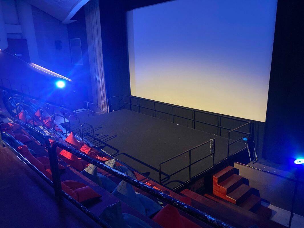 (Expired)CINEMA HALL AND CAFE SPACE FOR TAKEOVER OR SUBLEASE. PUBLIC ENTERTAINMENT AND LIQUOR LICENCE