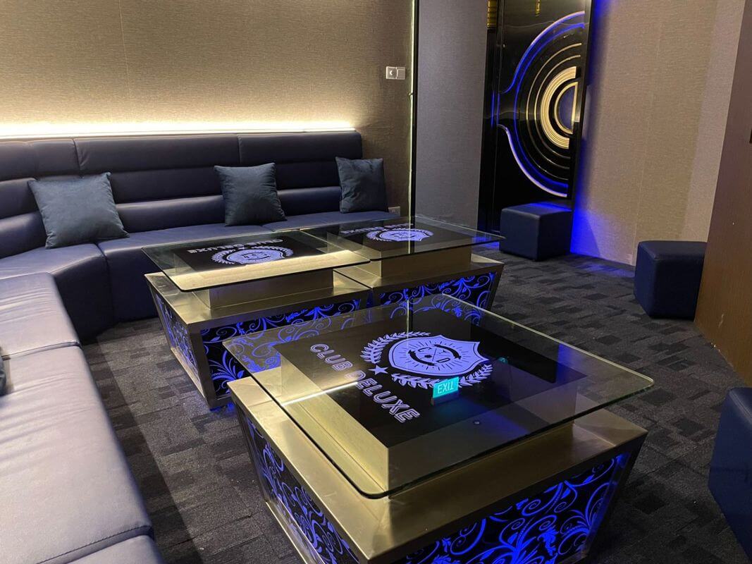 (Expired)Night Clubs And KTV Concept For Takeover