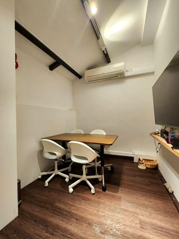 (Expired)Cat Friendly Co-Working