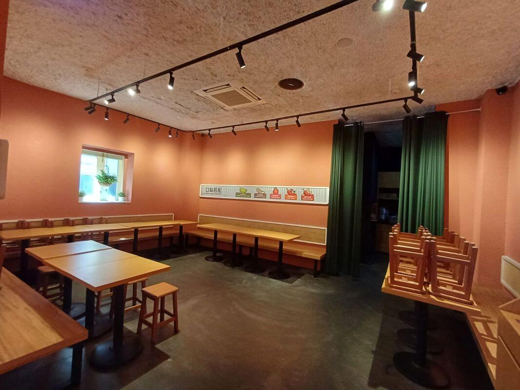 (Expired)Corner Ground Floor F&B Shophouse- Prominent Double Frontage/ Super Heavy Human Traffic