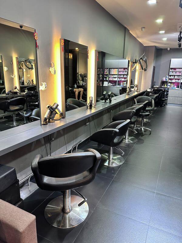 (Expired)Hair & Beauty Salon For Sale