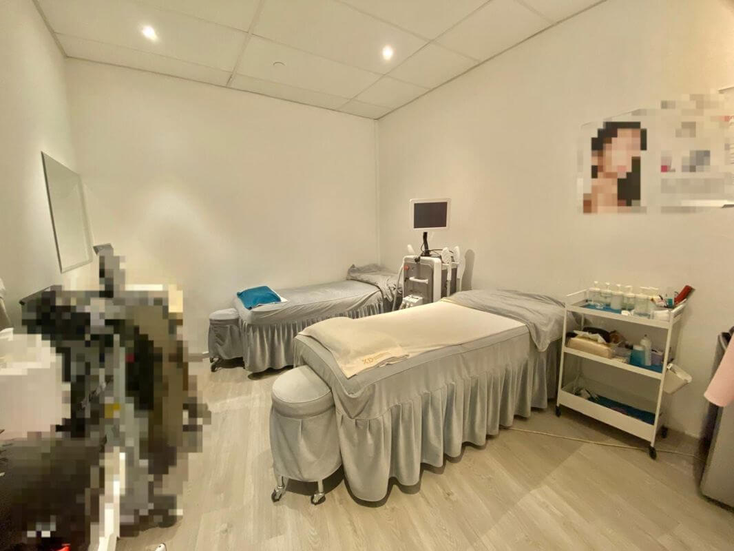 (Expired) Ground Floor Beauty Salon/Aesthetics Clinic In Town for Takeover at S$10,000 Clarke Quay MRT