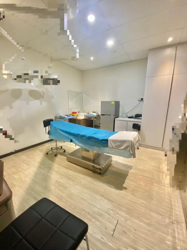(Expired) Ground Floor Beauty Salon/Aesthetics Clinic In Town for Takeover at S$10,000 Clarke Quay MRT