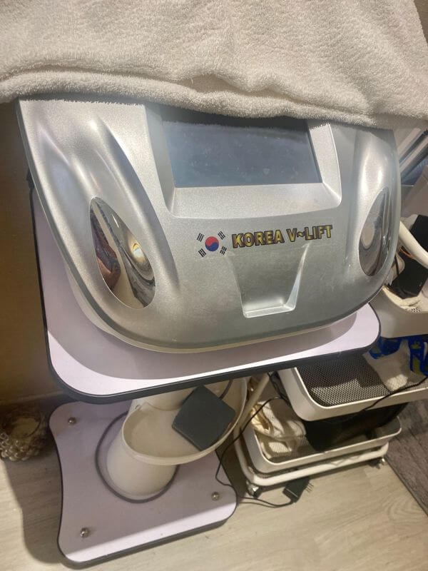 (Expired)Ang Mo Kio Ground Floor Beauty Salon For Takeover